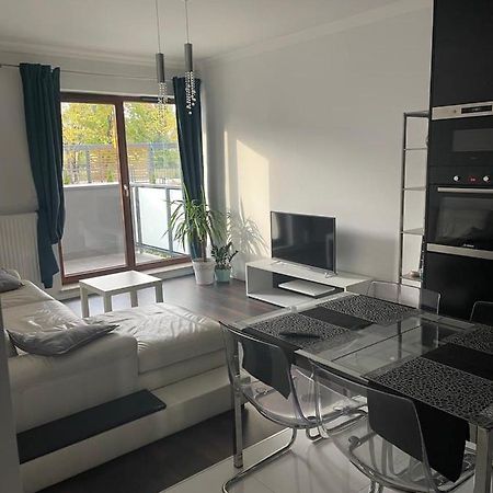 House4You Apartament Sakura Airport Chopin 바르샤바 외부 사진