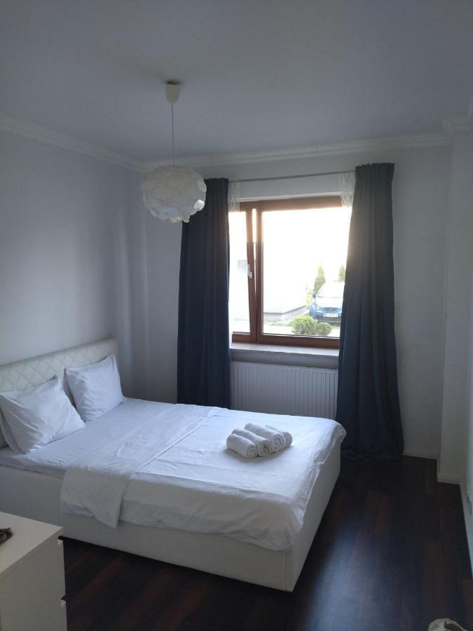 House4You Apartament Sakura Airport Chopin 바르샤바 외부 사진